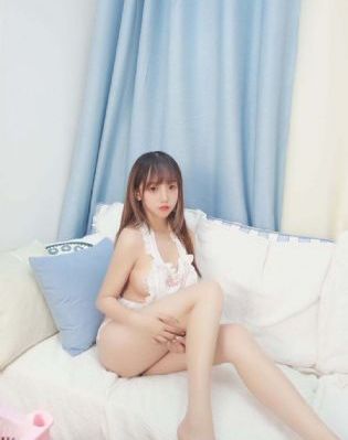 国产踢脚线_BD英语HD在线观看
