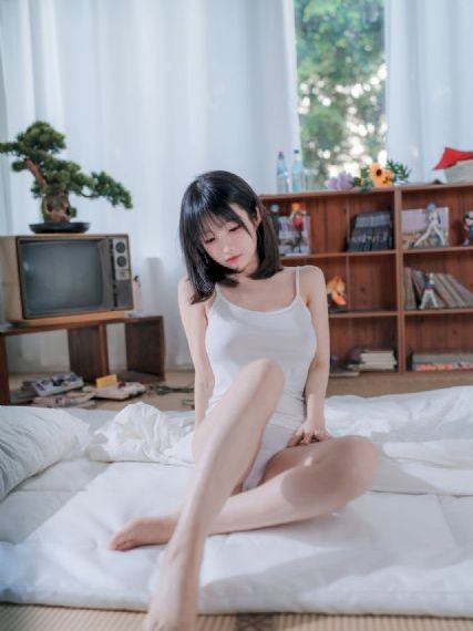 亚洲欧美超模_BD韩语在线播放观看