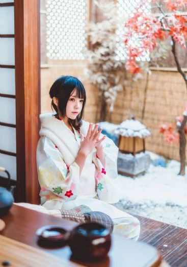 日韩饰品女_剧情片高清视频播放