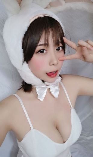 欧美裸软体艺木视频_4K免费全集观看